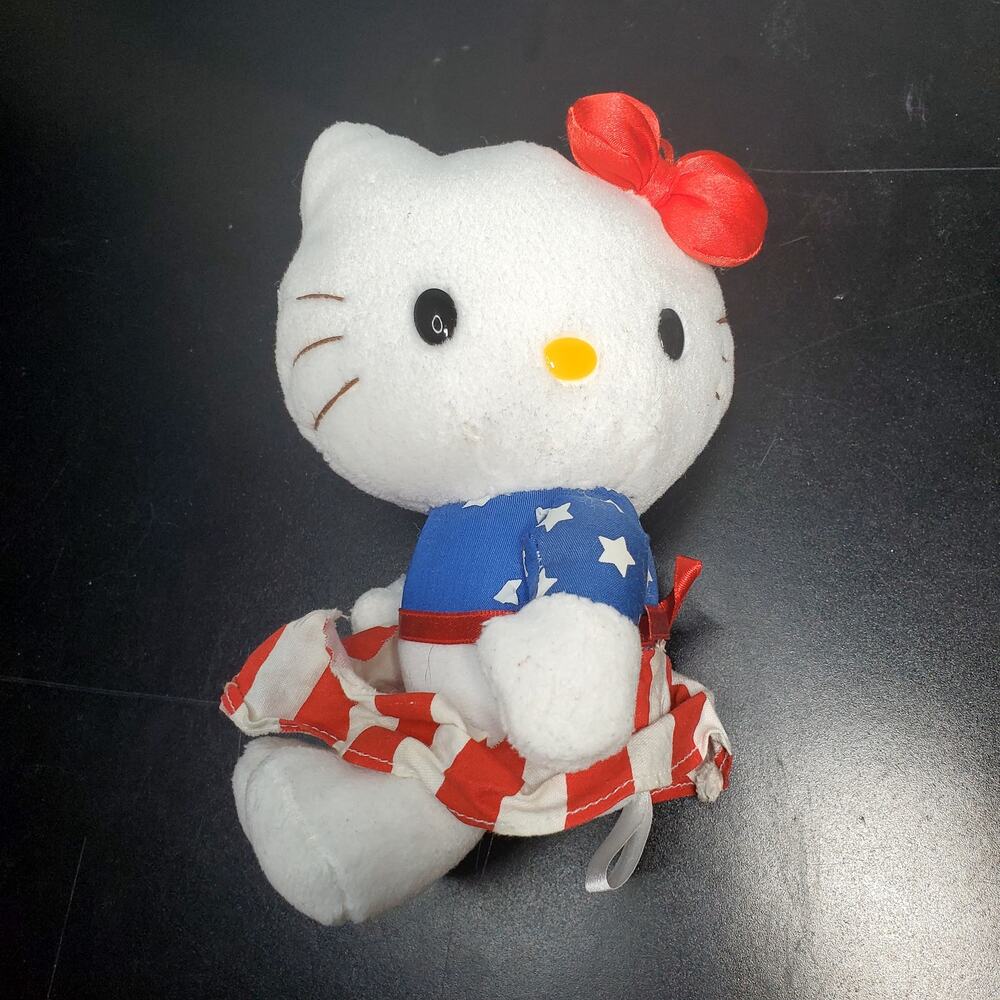 Rare Sanrio 2001 Hello Kitty 4th Of July Side Looking Plush American Flag 6"
